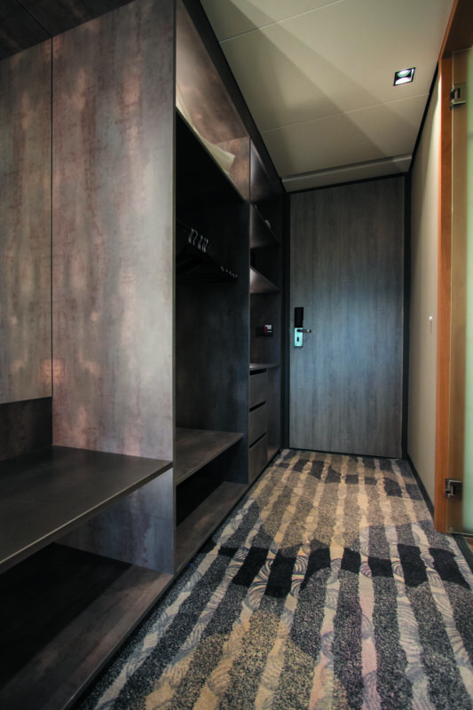NO_kamer_251_triple_10