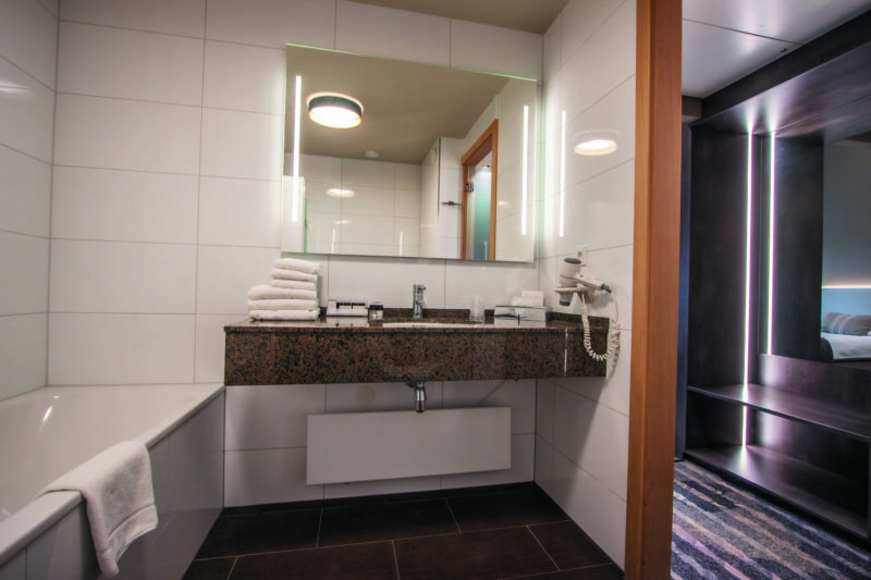 NO_kamer_251_triple_13